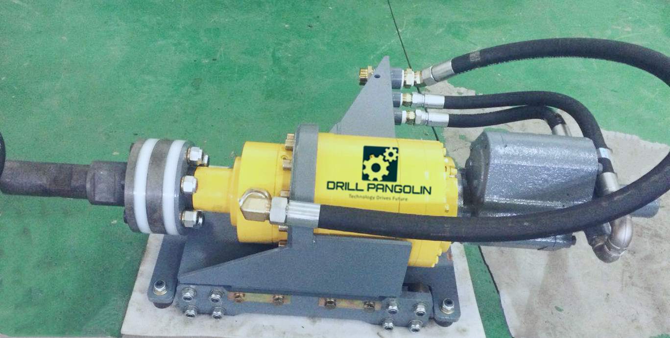 Rotary head assembly- Ingersoll Rand CM351 and Atlas Copco AirRoc D40 D50 DTH pneumatic crawler rock drilling rig