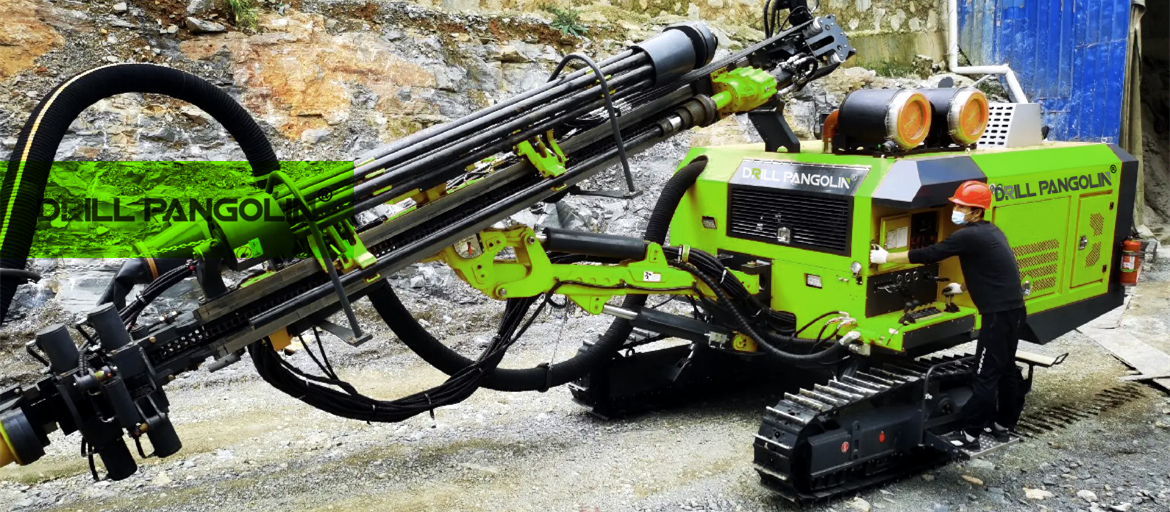 KHITAN-930-MAX-DTH Full hydraulic crawler drilling rig (89-152mm)