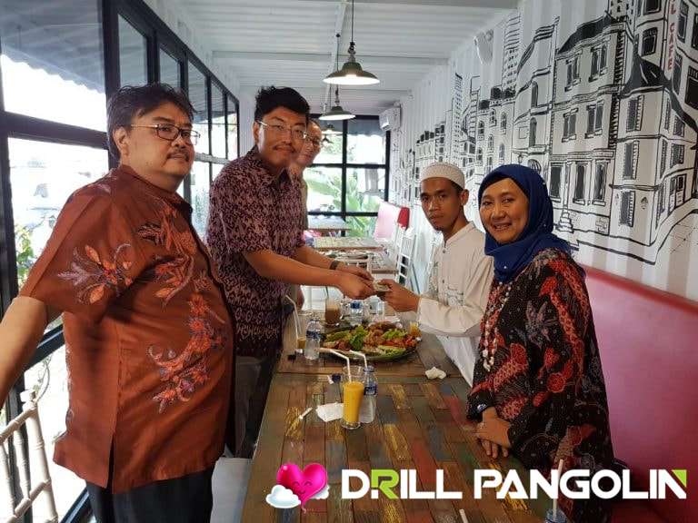 DRILL PANGOLIN donates to PKBM Al Falah School in West Java, Indonesia