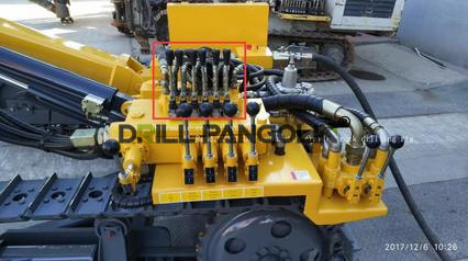 Hydraulic control valve position in Ingersoll Rand CM351 DTH pneumatic crawler rock drilling rig