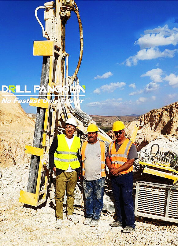 DTH pneumatic crawler drilling rigs in Middle East customers' quarry 